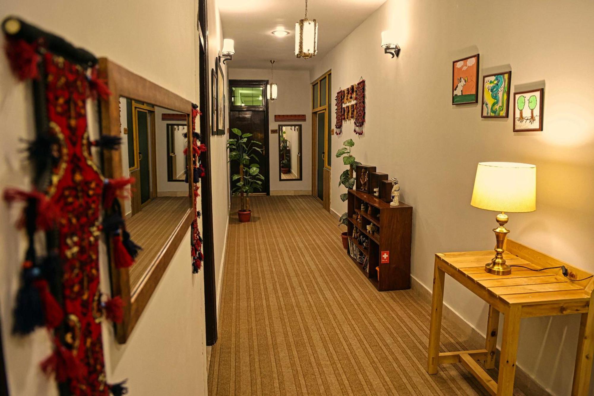 Oak Residency Hotel กิลกิต ภายนอก รูปภาพ