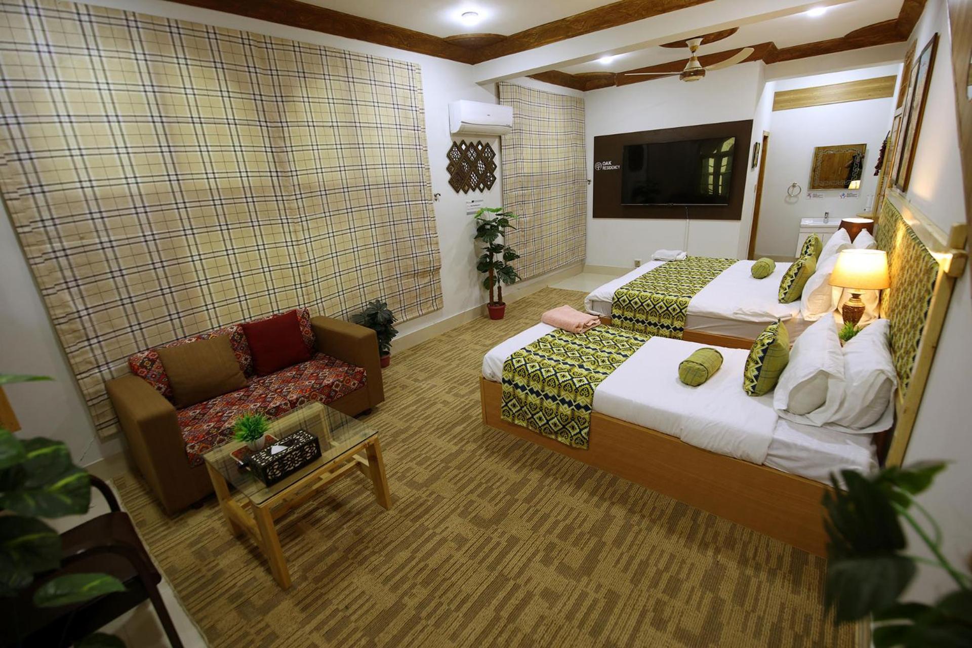 Oak Residency Hotel กิลกิต ภายนอก รูปภาพ
